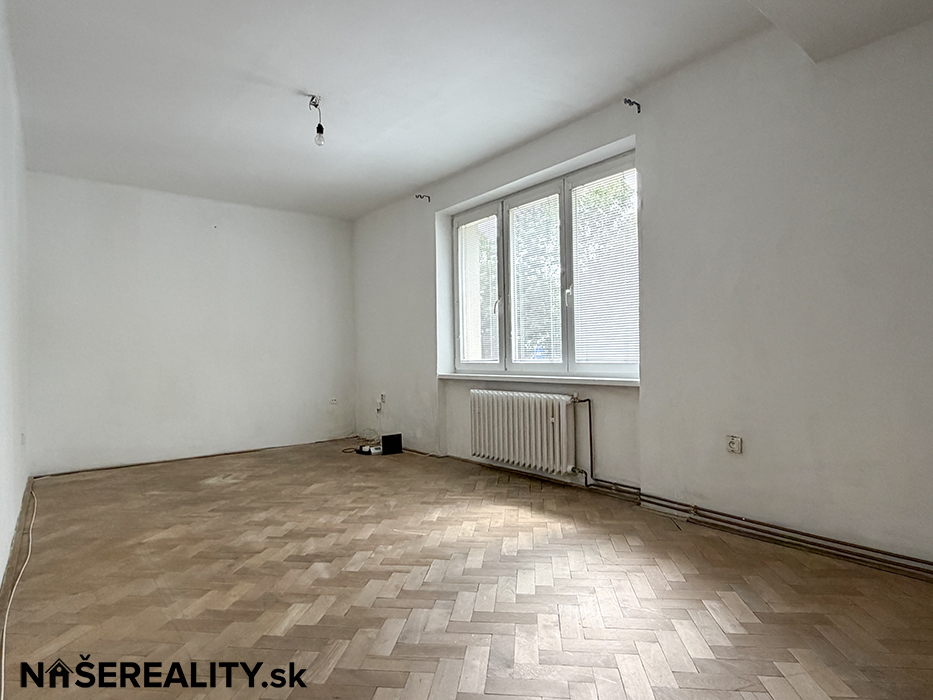 Predaj 2 izb. bytu v centre mesta Pezinok na Záhradnej ulici - Image 7