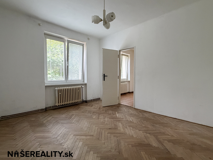 Predaj 2 izb. bytu v centre mesta Pezinok na Záhradnej ulici - Image 5
